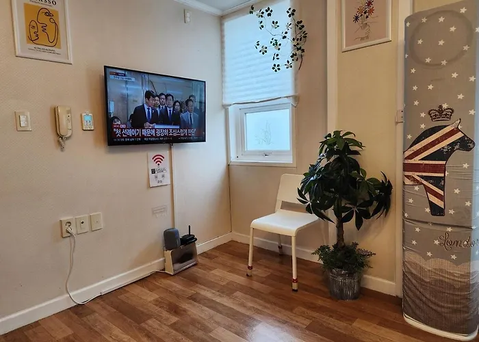 アパート Ellastay Wide House Subway Station Area Family Travel Recommendation ソウル特別市