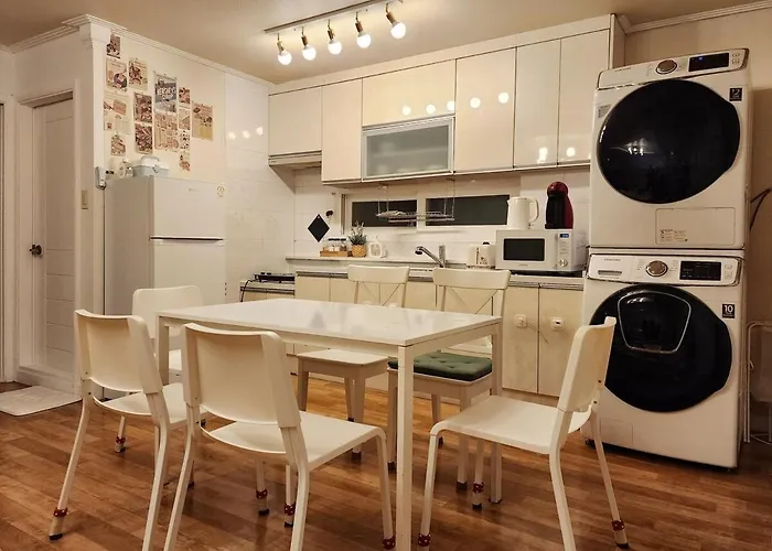 Ellastay Wide House Subway Station Area Family Travel Recommendation * ソウル特別市